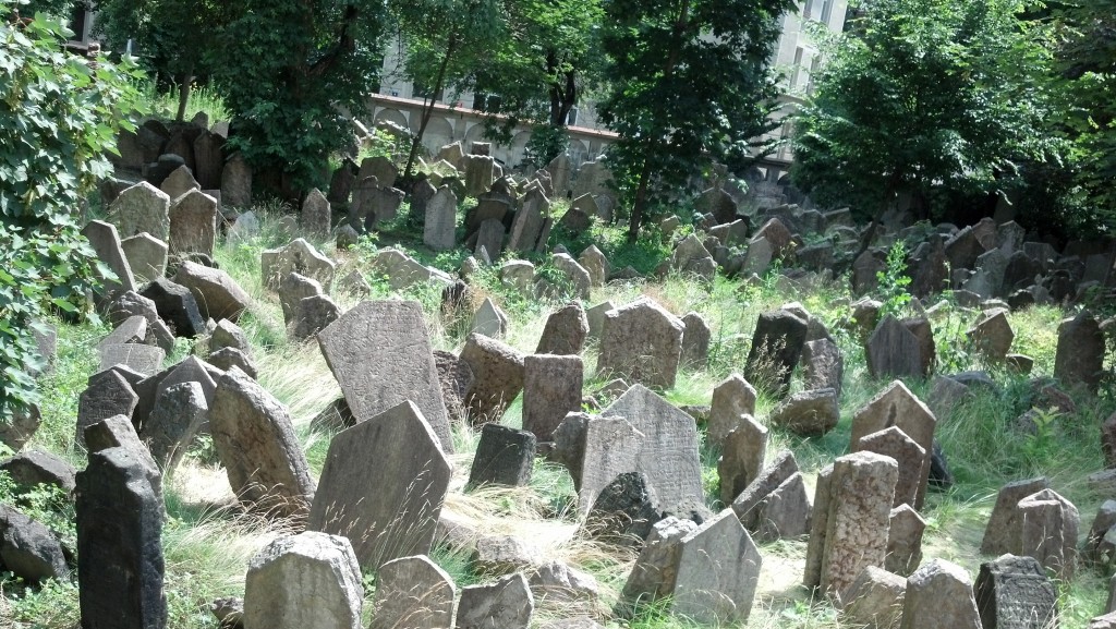 Antiguo_Cementerio_Judío_de_Praga