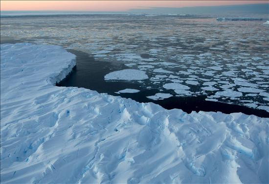 ¿El Ártico sin hielo en 25 años?