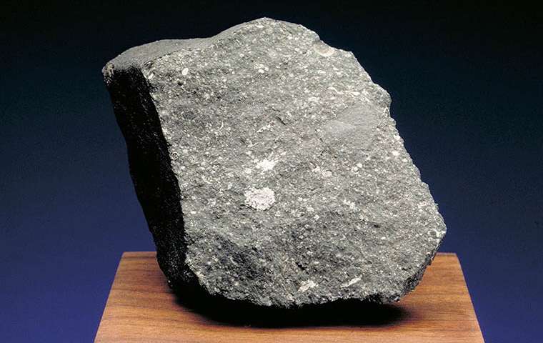 El meteorito más antiguo que el Sol cayó en México en 1969.