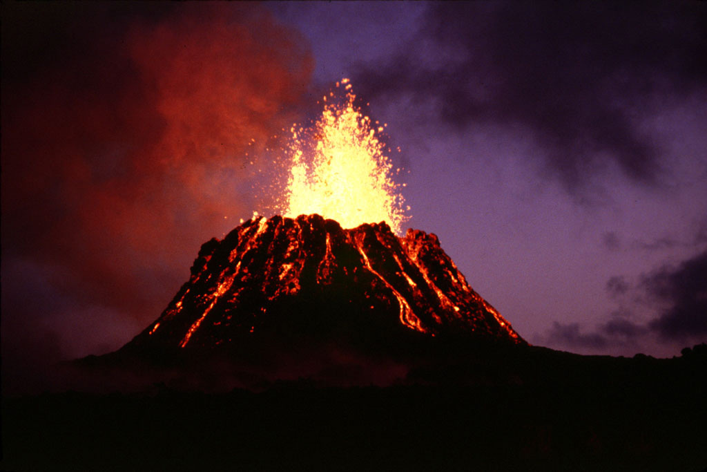 Algunos indicios arrojados por los volcanes de Hawai confirmarían la teoría.