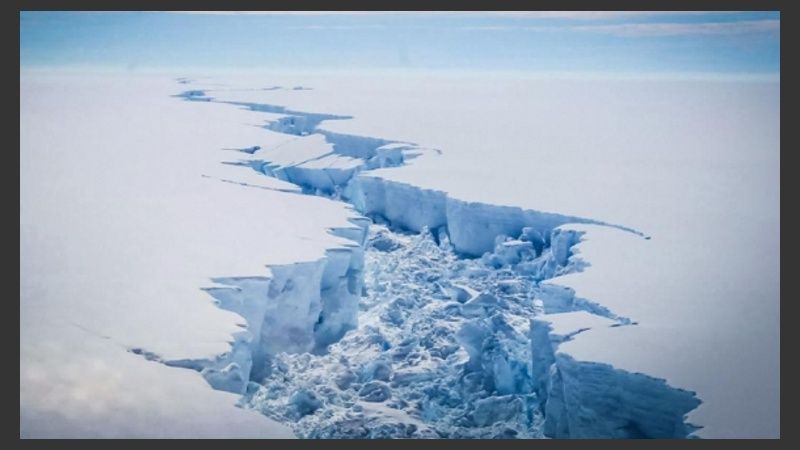 Este bloque gigante se desprendió en el 2017 de la península antártica.