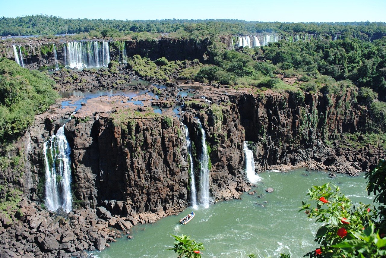 Cataratas del Iguazú sin agua