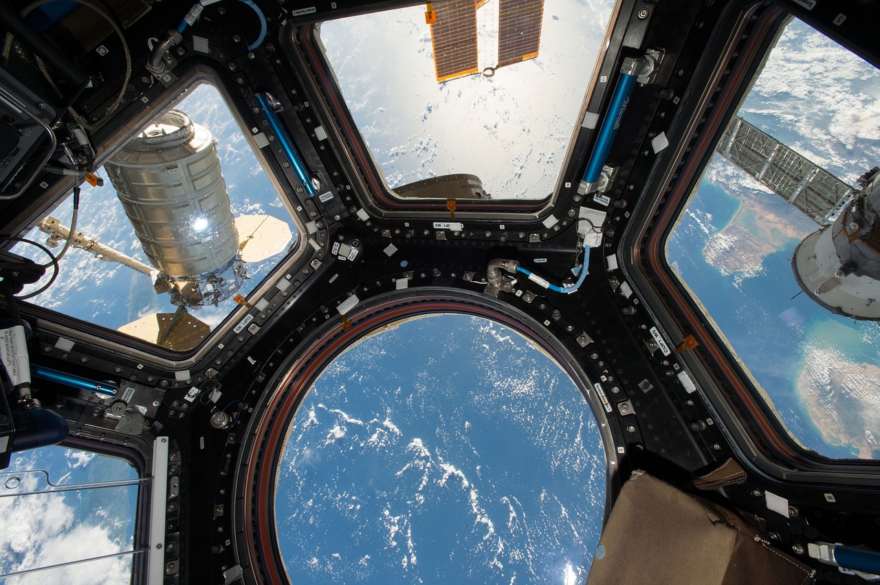 la iSIM 170 se instala en la Estación Espacial Internacional