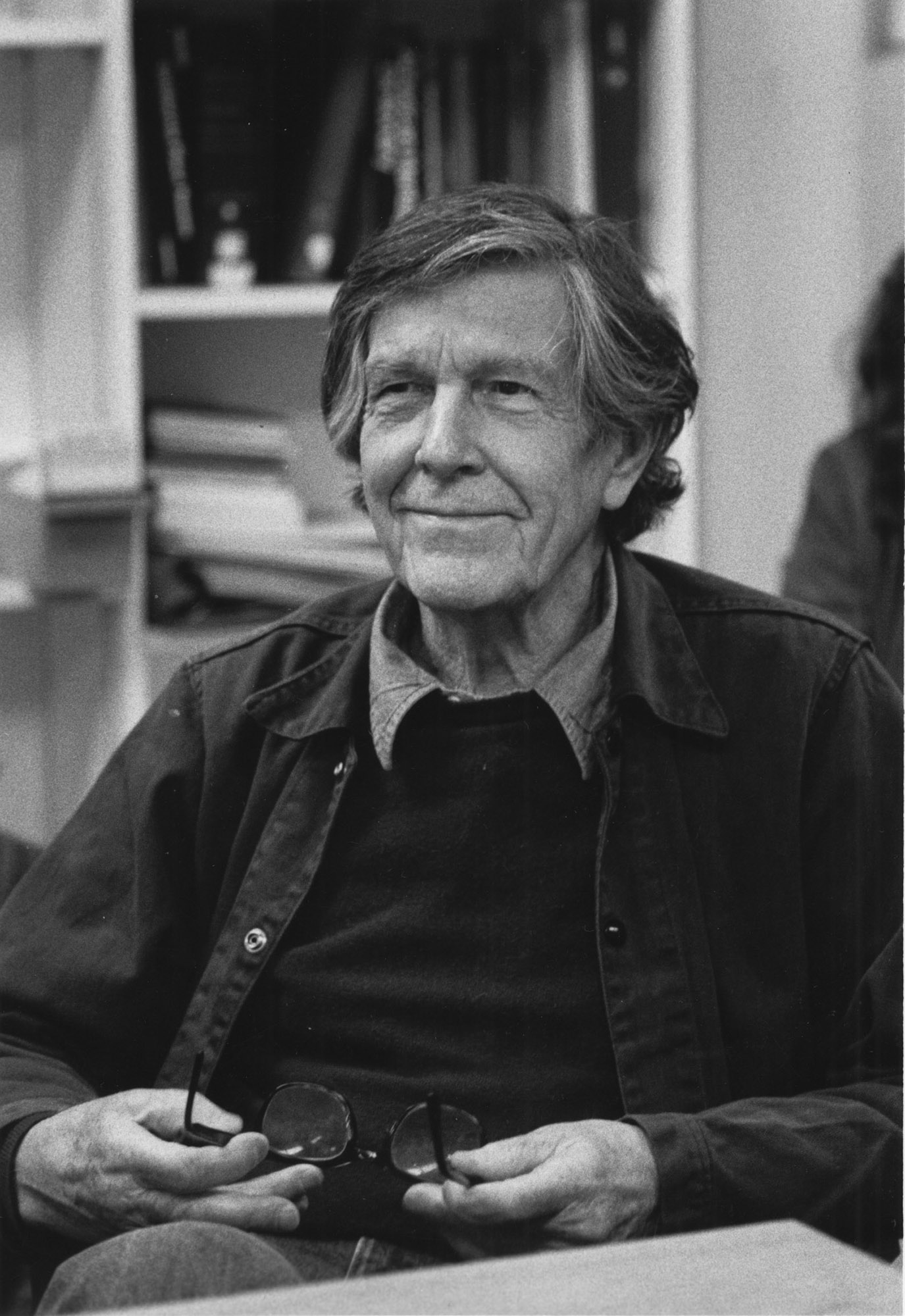 John Cage es un célebre compositor, creador de la pieza musical.