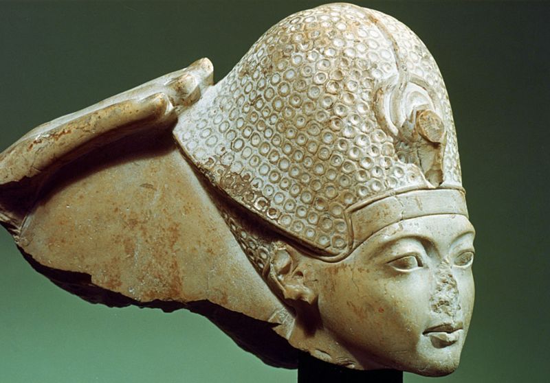 Las estatuas egipcias sin nariz son un antiguo misterio.