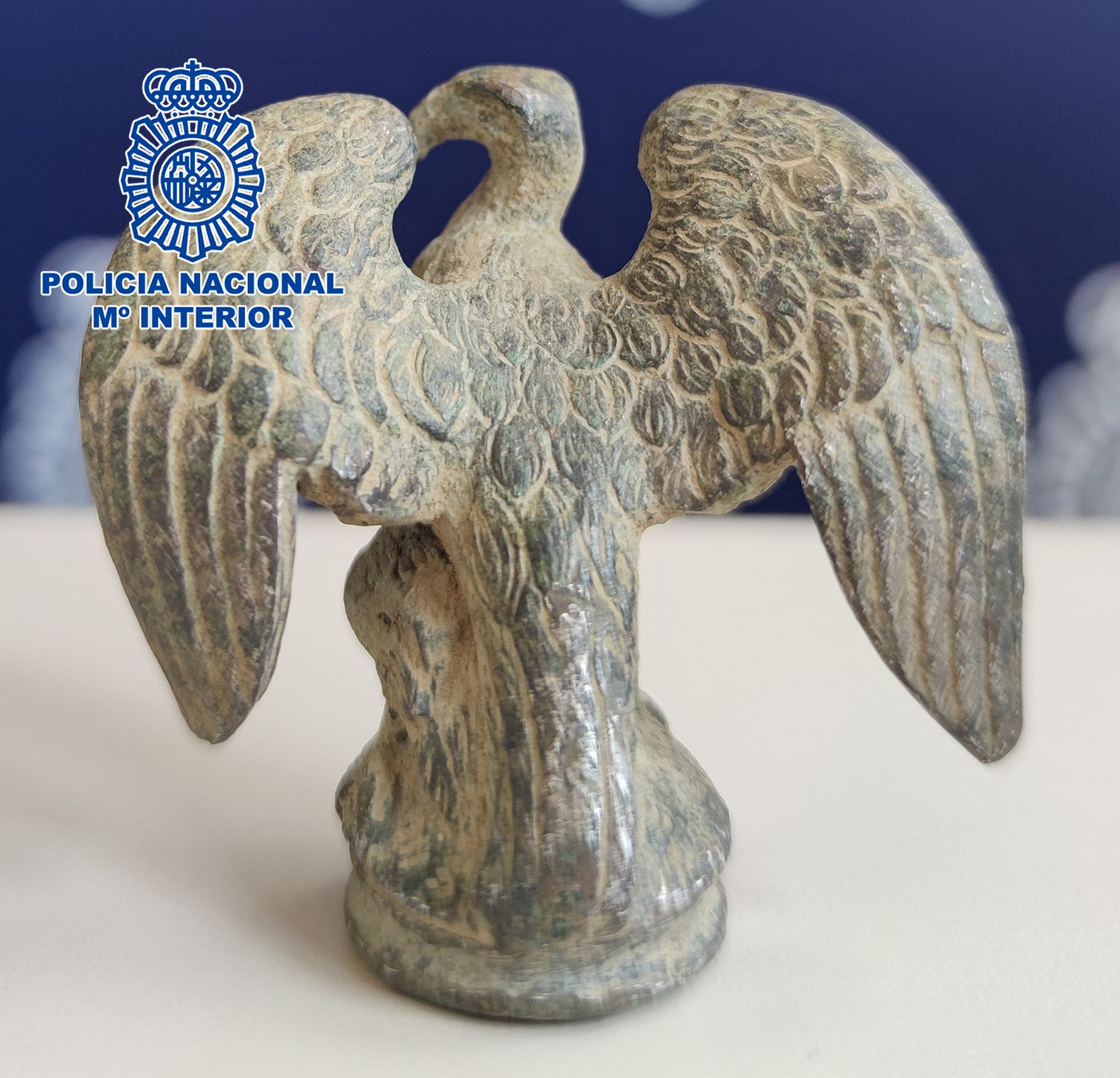 El águila de la legión romana recuperada por la policía tiene un importante valor histórico.