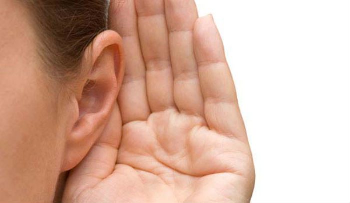 Aprendiendo a ver con los oídos se desarrolla la habilidad de la ecolocalización en humanos. Increíble.