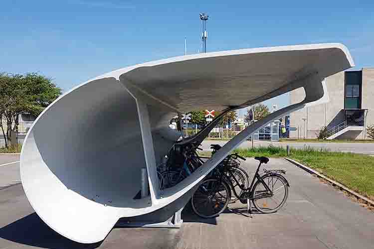 aspas de turbinas eolicas para estacionamiento de bicicletas