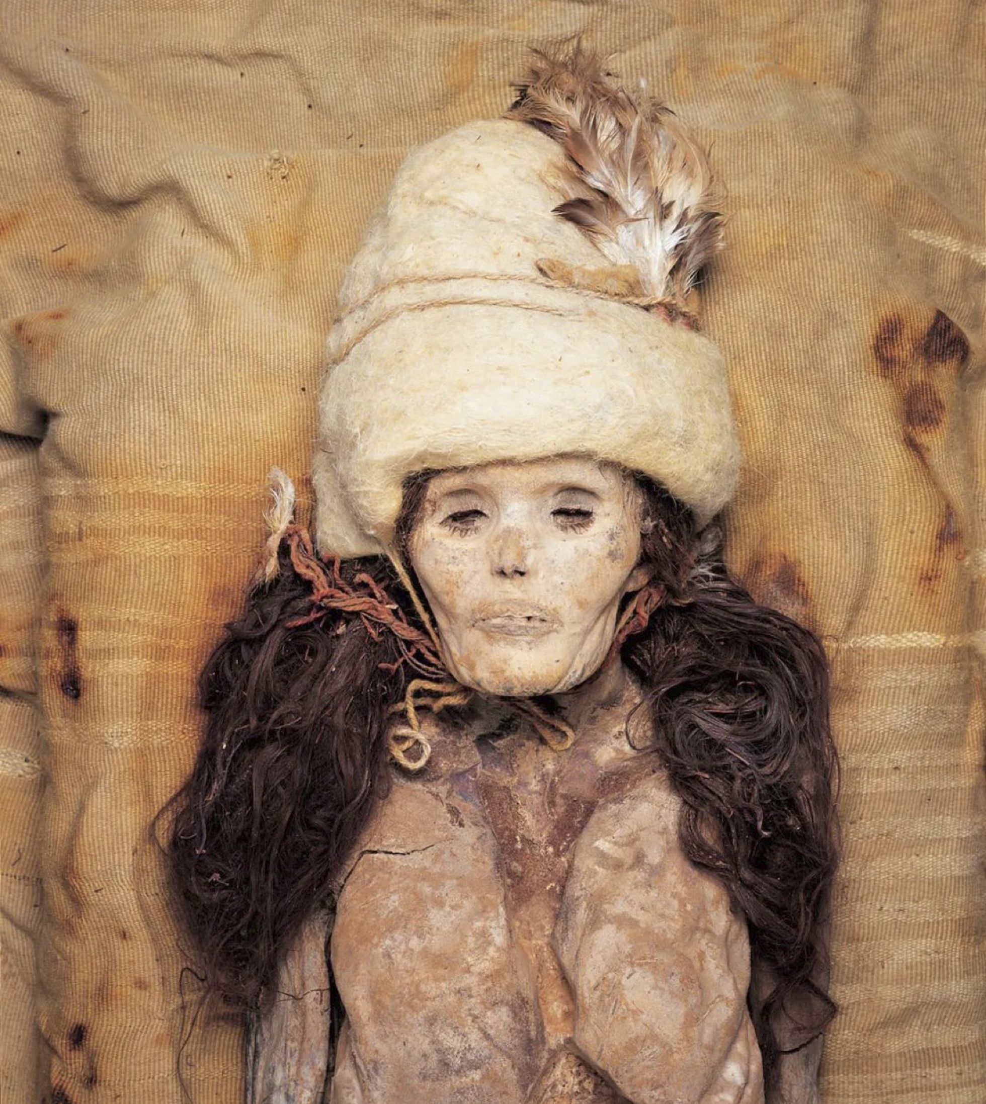 Las extrañas momias con aspecto moderno tienen mucho colorido.