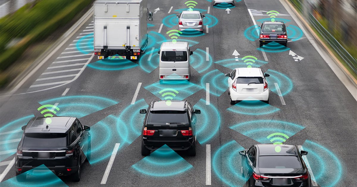 Se cree que en el futuro los coches autónomos estarán interconectados.