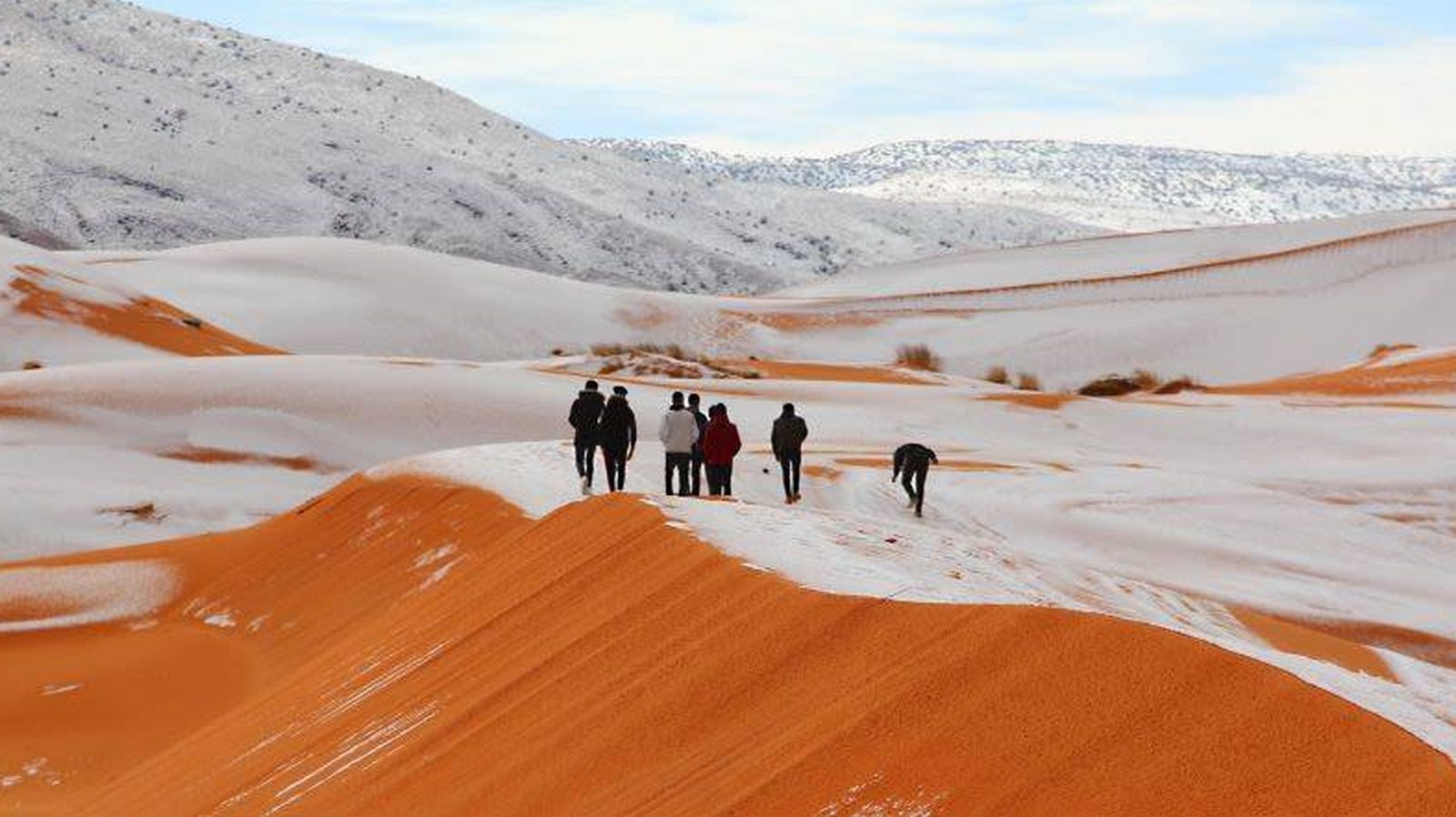 Nieve en el desierto de Sahara