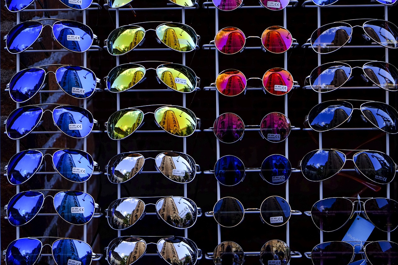 Variedad de modelos de gafas de sol