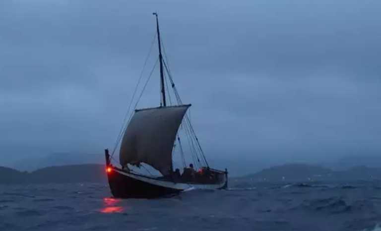 Para probar la teoría, hicieron viajes experimentales en barcos como este.