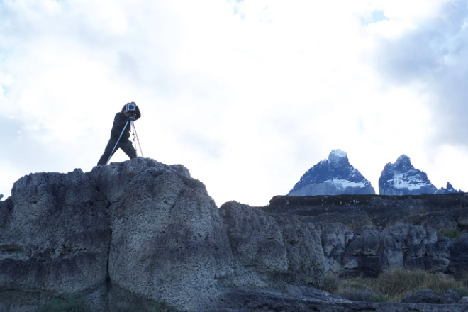 Aquí, una fotógrafa sobre la bacteria que forma rocas en la Patagonia.