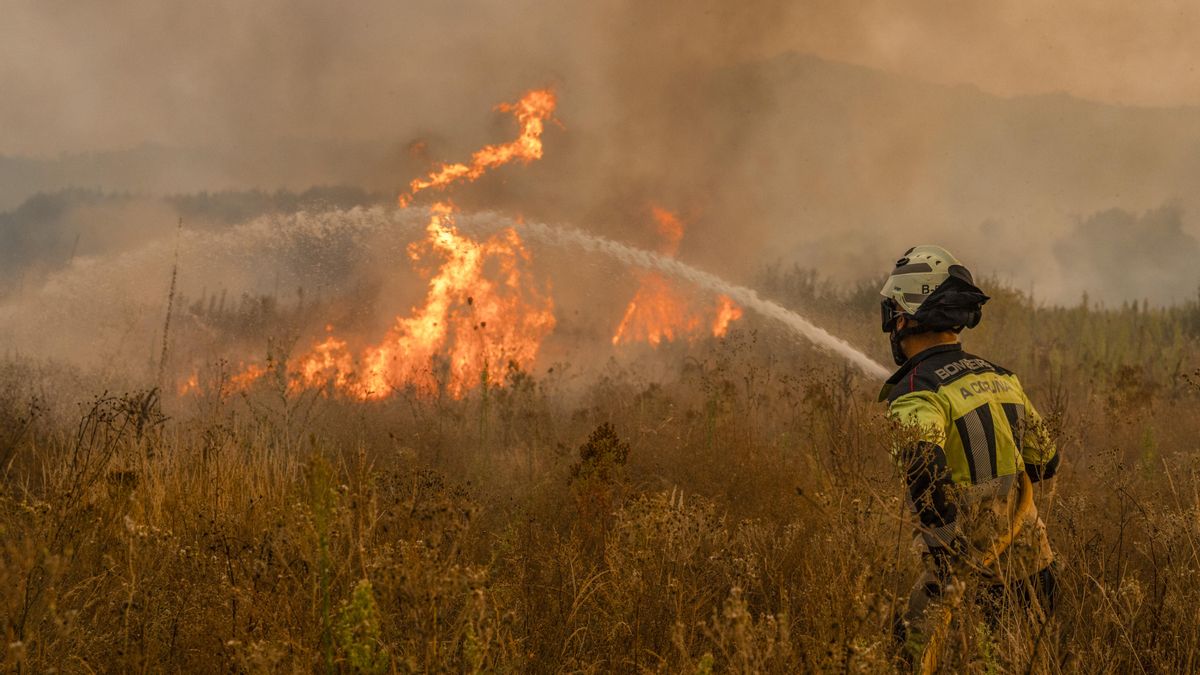 El peligro de las tormentas secas incrementa la frecuencia de incendios en España.