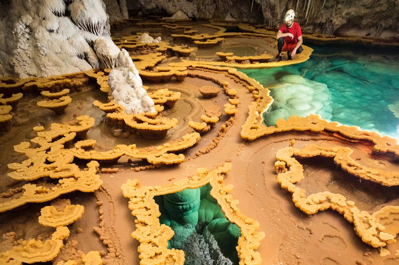 Las bacterias milenarias halladas en cuevas aparecieron aquí.