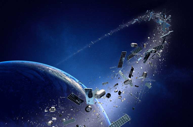 La basura espacial se acelera por el Sol.